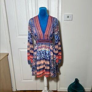 bebe Multicolor Printed Long-Sleeve Mini Dress - Navy, Coral, Cream